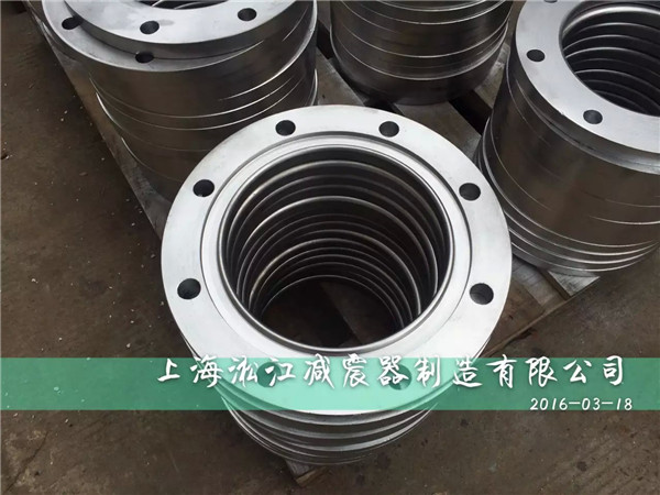 美標法蘭橡膠軟連接準備組裝發(fā)貨 美標法蘭橡膠軟連接