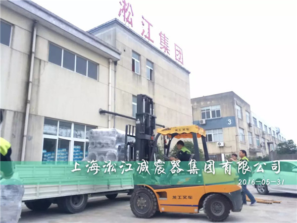 6月1號(hào)不銹鋼金屬軟管出貨 不銹鋼金屬軟管