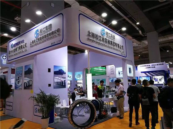 橡膠接頭:氟橡膠