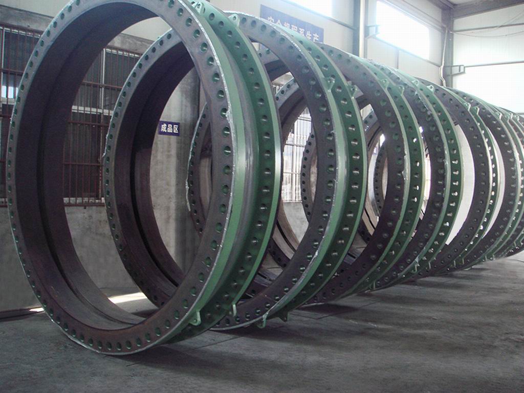 如何防止法蘭式橡膠接頭漏水? 橡膠接頭