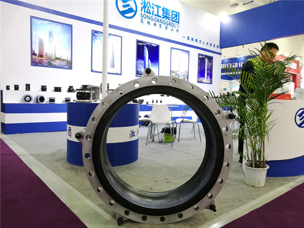 橡膠軟連接氟橡膠DN200,8孔,數量2個 ,麻煩幫忙確認一下價格及