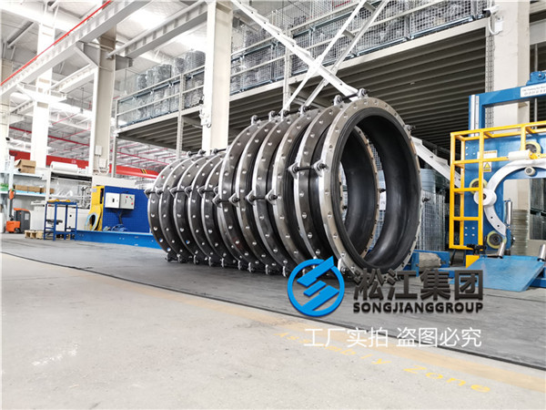 無(wú)錫"空調(diào)管道安裝DN600橡膠軟接頭"